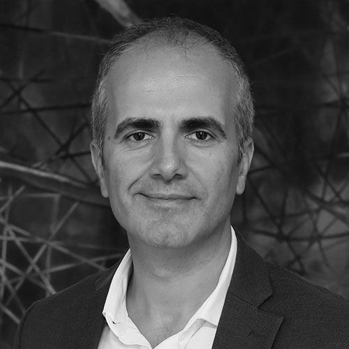 Murat Göllü