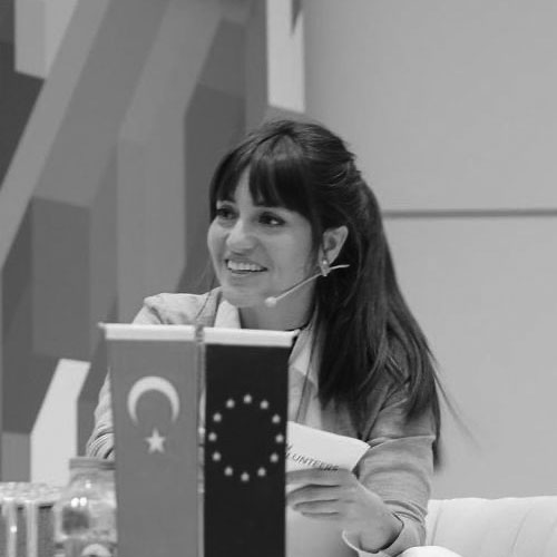 Nil Memişoğlu